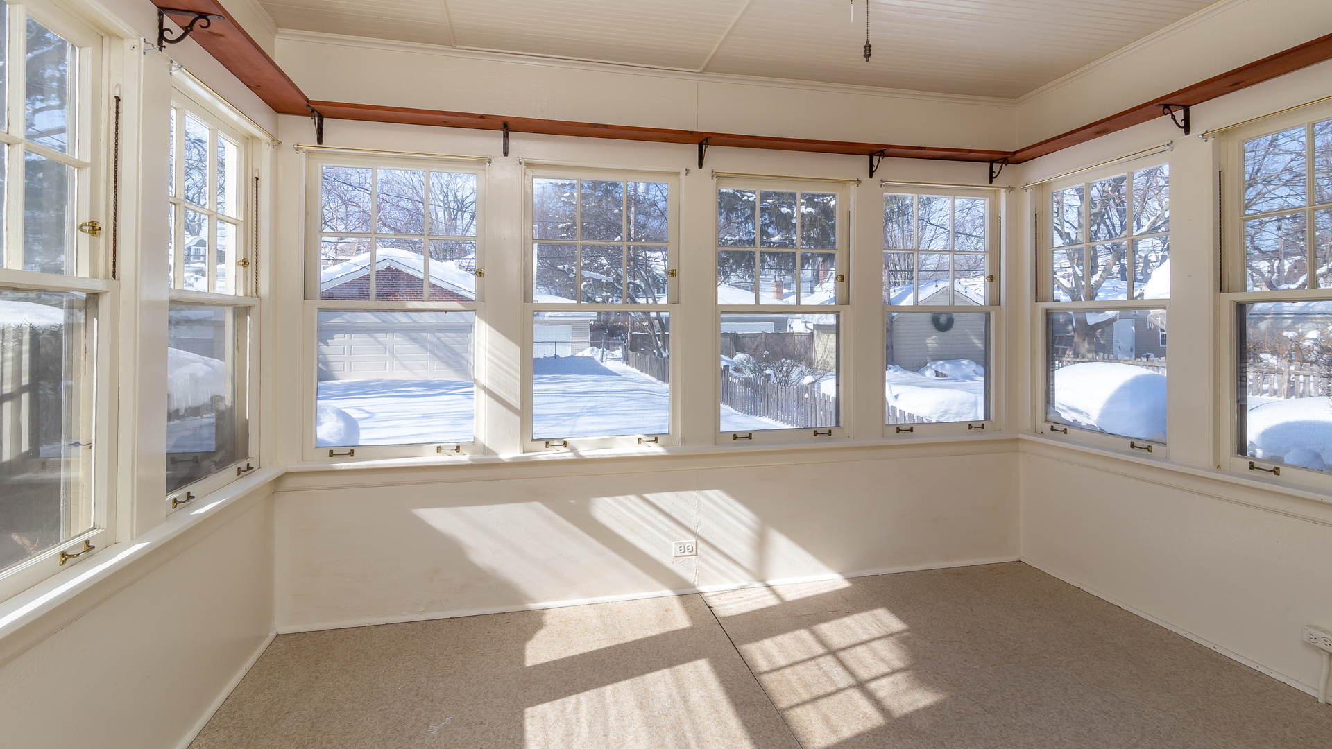 2210 Forestview Road Evanston, IL 60201 - Photo 11 of 28 Gallery Image 11
