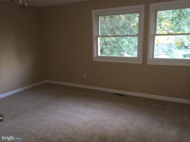 174 Dunlap Road Pasadena, MD 21122 - Photo 5 of 16 Bedroom