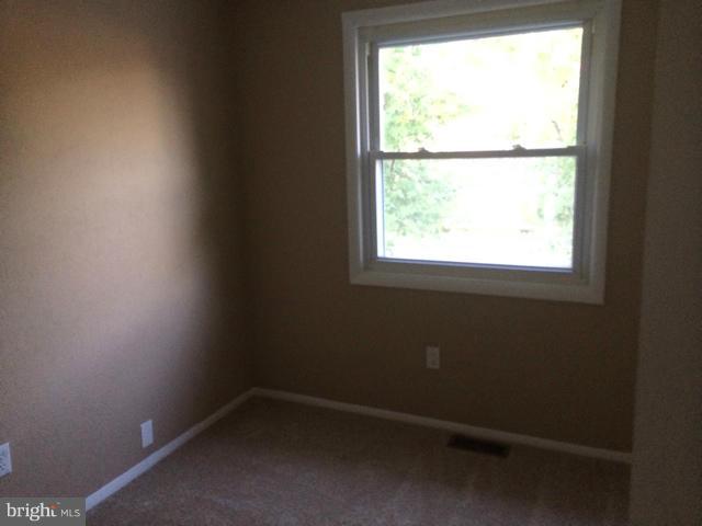 174 Dunlap Road Pasadena, MD 21122 - Photo 7 of 16 Bedroom