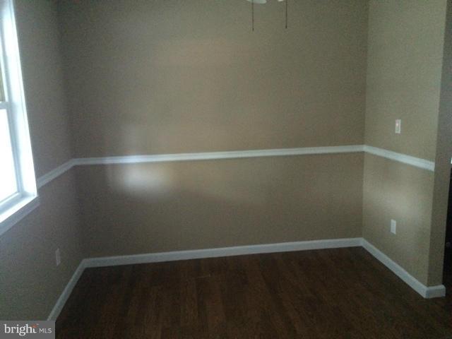 174 Dunlap Road Pasadena, MD 21122 - Photo 8 of 16 Dining Room