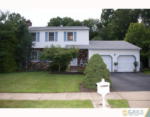 18 Oak Tree Road Monmouth Junction, NJ 08852 - Photo 1 of 10 Gallery Image 1