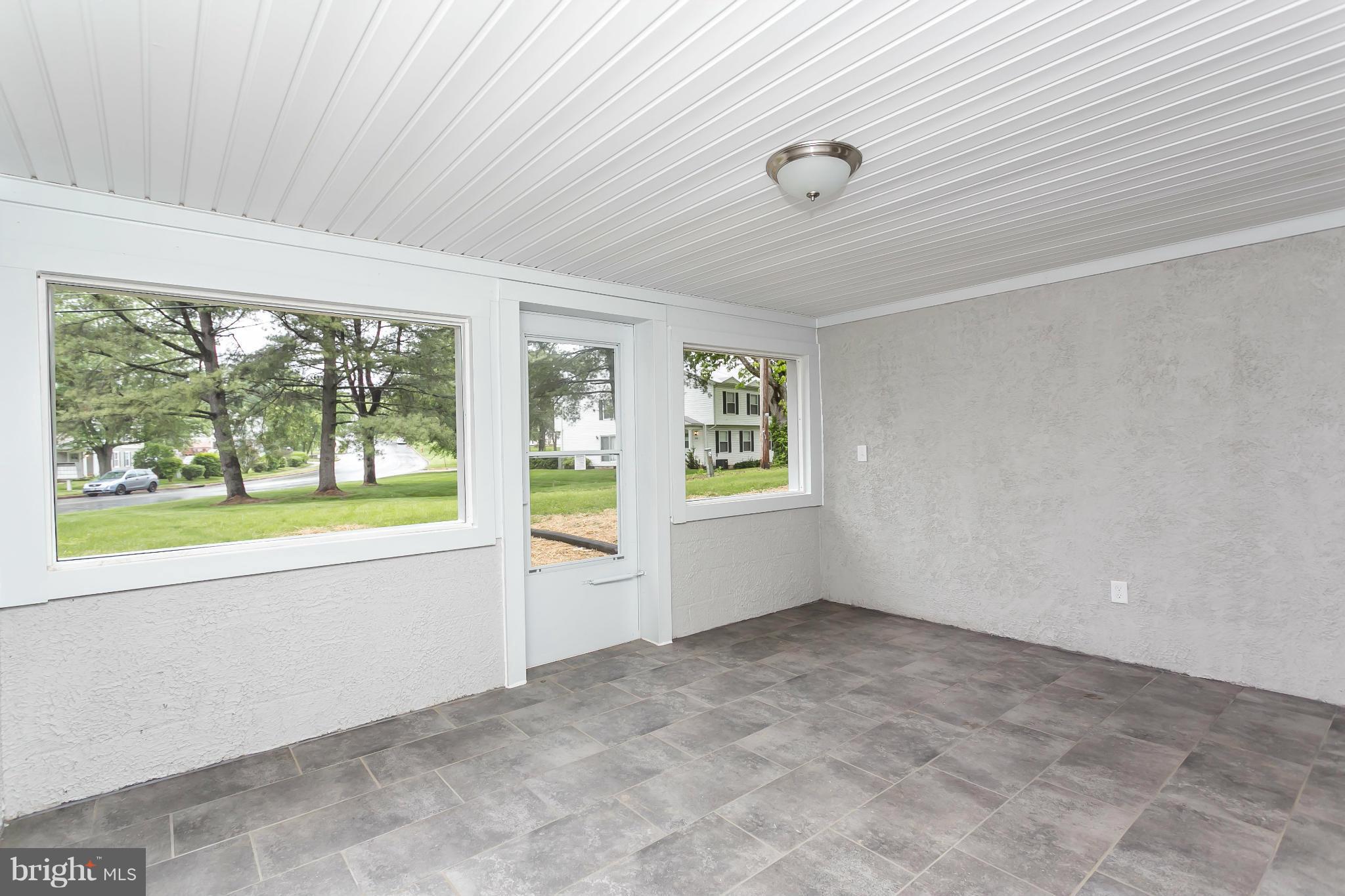 200 Highfalcon Road Reisterstown, MD 21136 - Photo 25 of 28 an empty room with windows