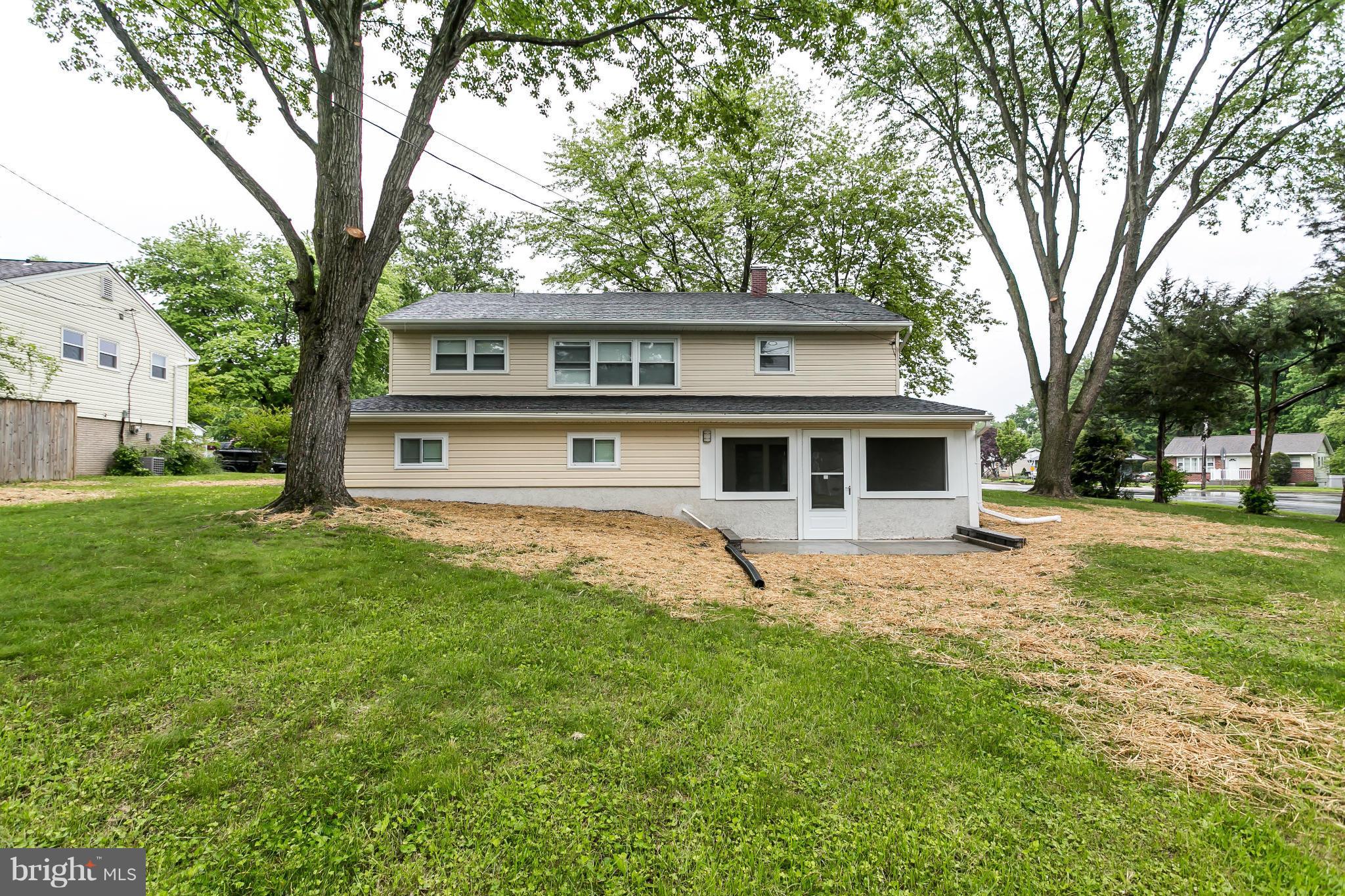 200 Highfalcon Road Reisterstown, MD 21136 - Photo 28 of 28 a front view of a house with a yard