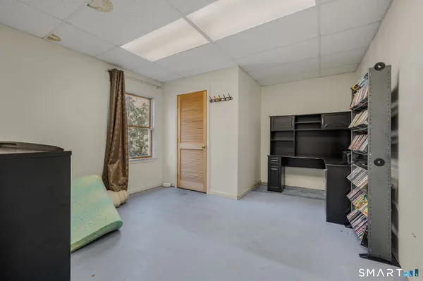 $365,000 | 5 Windy Ridge Place, Unit 5, Waterford, CT 06385