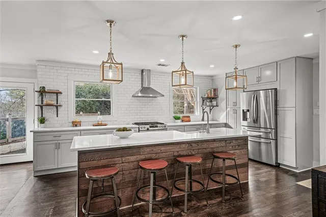 $750,000 | 1570 King Arthur Court Southeast, Smyrna, GA 30080