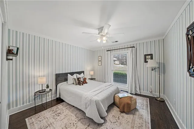 $750,000 | 1570 King Arthur Court Southeast, Smyrna, GA 30080