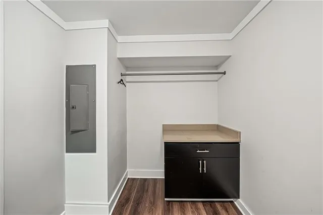 $750,000 | 1570 King Arthur Court Southeast, Smyrna, GA 30080