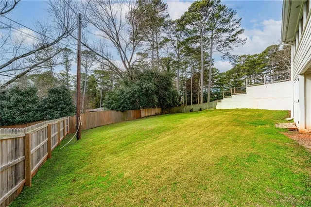 $750,000 | 1570 King Arthur Court Southeast, Smyrna, GA 30080