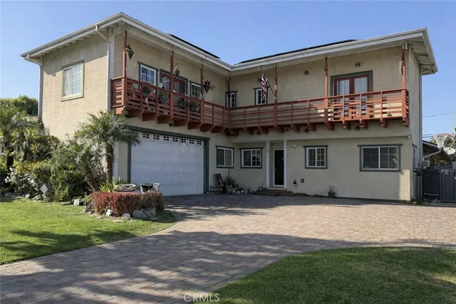 $1,485,000 | 1071 East 46th Street, Long Beach, CA 90807
