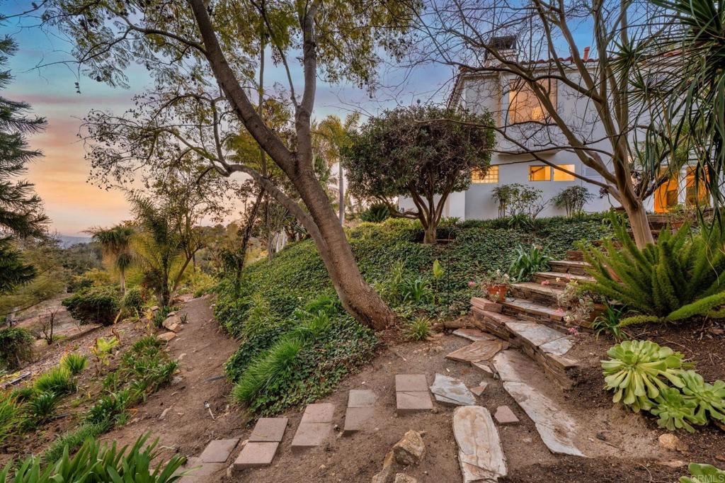 3443 Country Road Fallbrook, CA 92028 - Photo 57 of 71 a backyard of a house with lots of green space