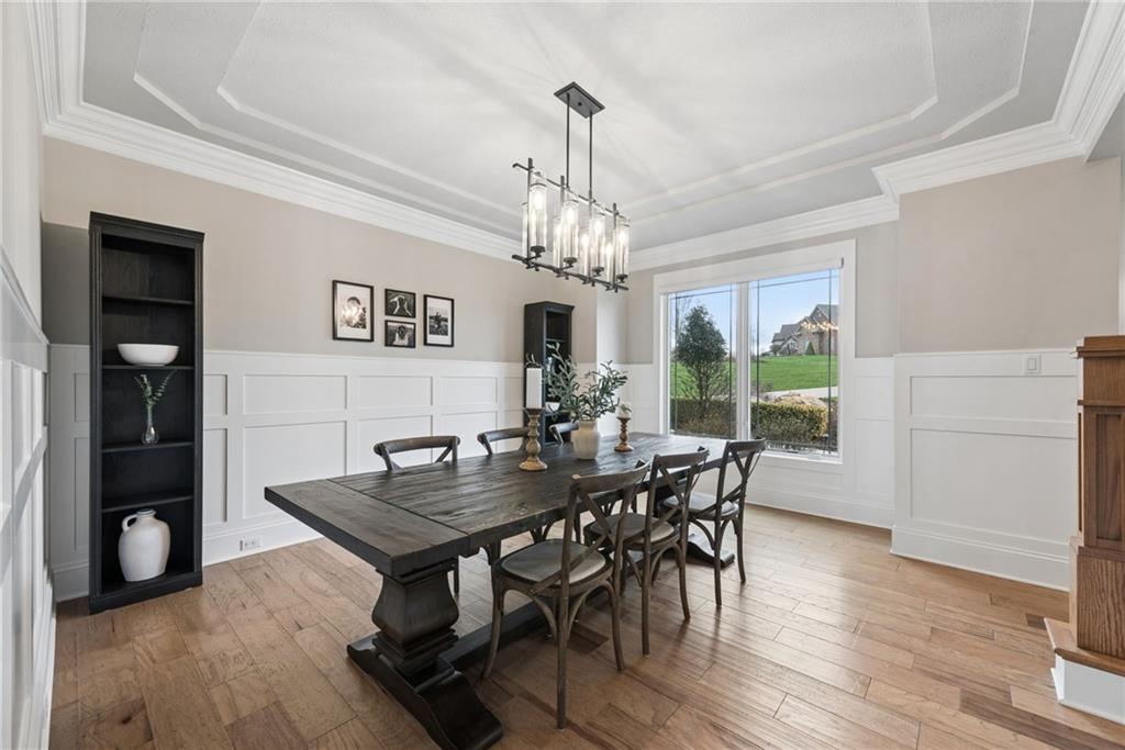 503 Ridge Court Wexford, PA 15090 - Photo 17 of 50 Dining room