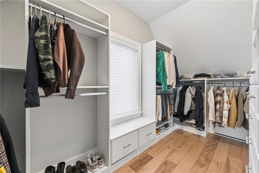 503 Ridge Court Wexford, PA 15090 - Photo 26 of 50 Primary closet