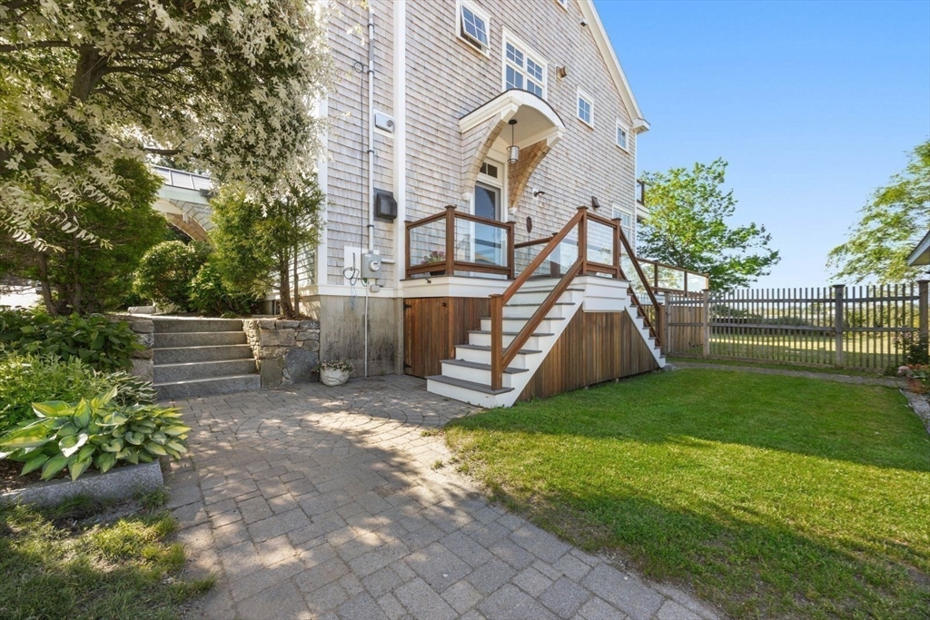 358 Rock Island Road Quincy, MA 02169 - Photo 36 of 40