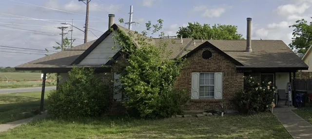 $325,500 | 7540 Tiffany Meadows Lane, Fort Worth, TX 76140