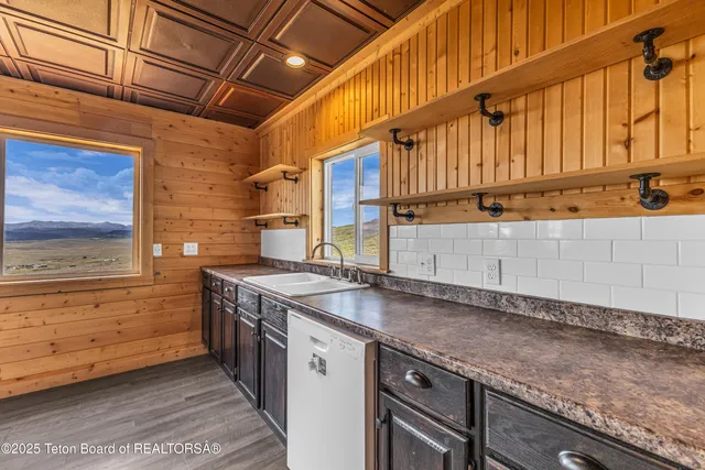 $449,000 | 56 Beaver Ridge Road, Daniel, WY 83115