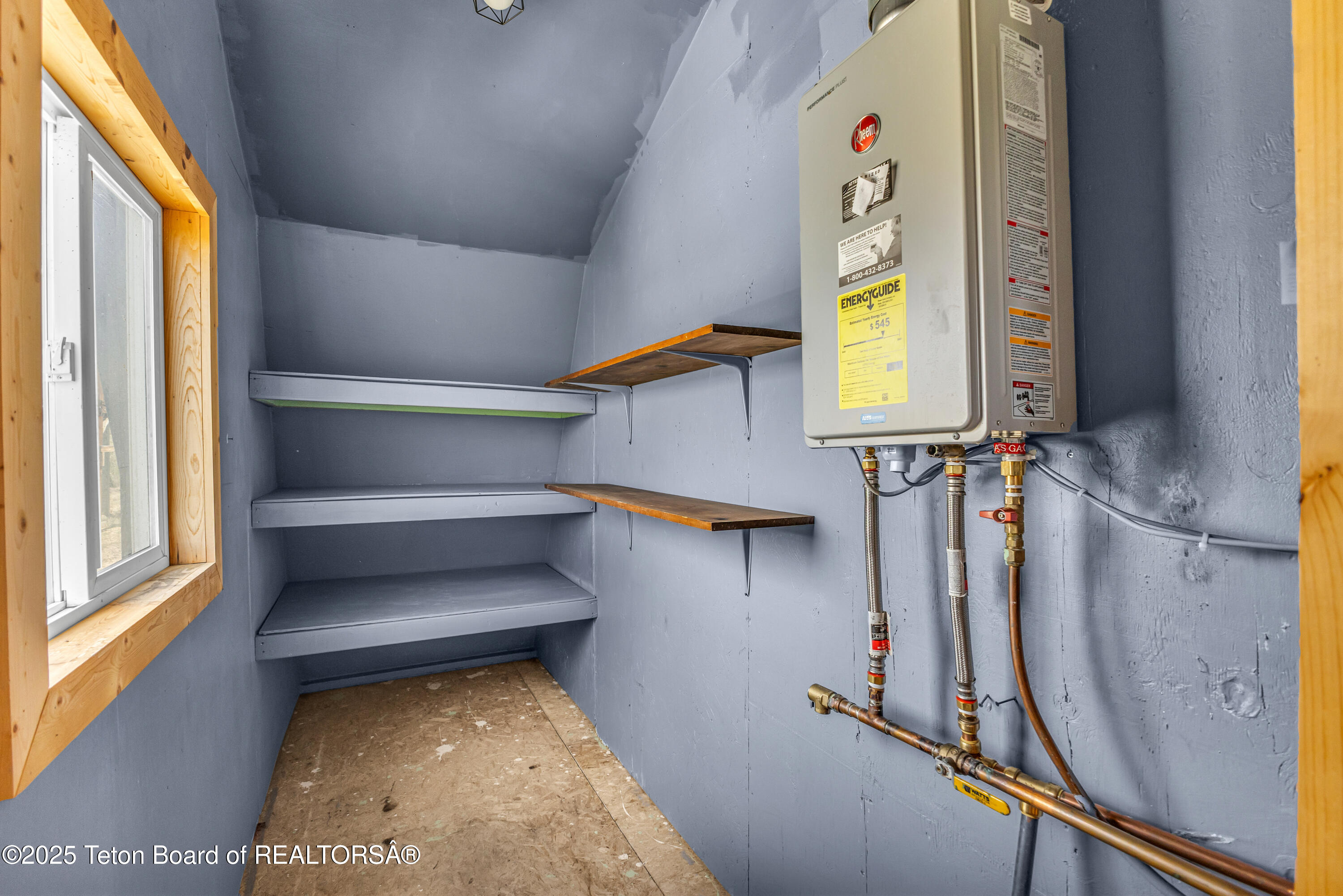 56 Beaver Ridge Road Daniel, WY 83115 - Photo 26 of 32 56 E Beaver Ridge Rd-37