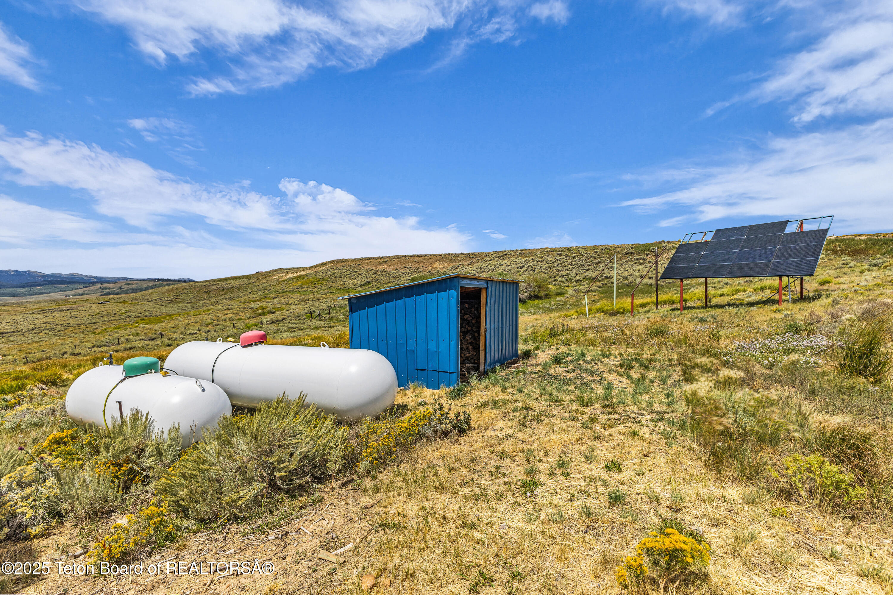 56 Beaver Ridge Road Daniel, WY 83115 - Photo 8 of 32 56 E Beaver Ridge Rd-43