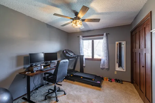 $459,900 | 1206 Greenridge Drive, Onalaska, WI 54650