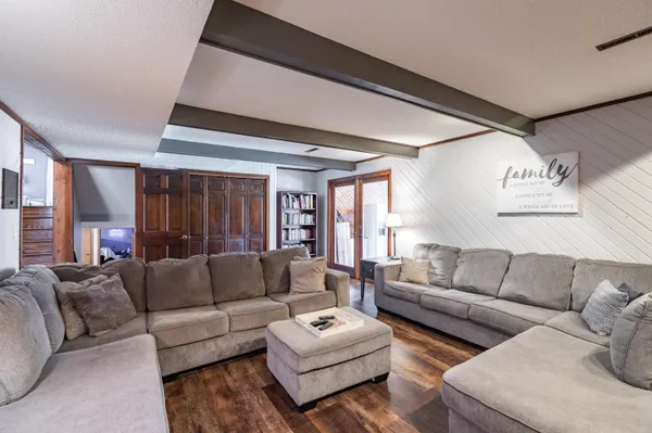 $459,900 | 1206 Greenridge Drive, Onalaska, WI 54650