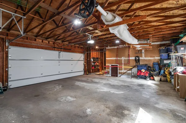 $459,900 | 1206 Greenridge Drive, Onalaska, WI 54650