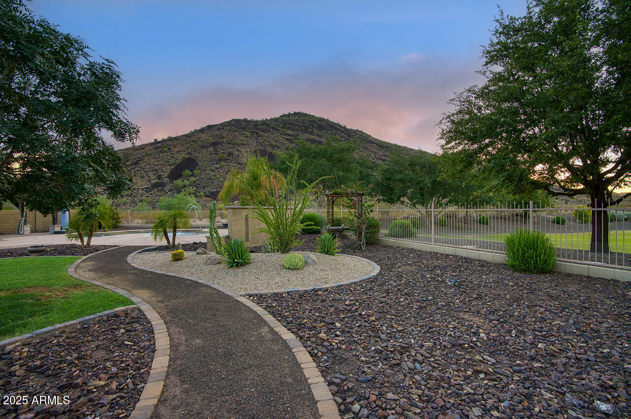 5530 West Yearling Road Phoenix, AZ 85083 - Photo 58 of 70 yearling_59