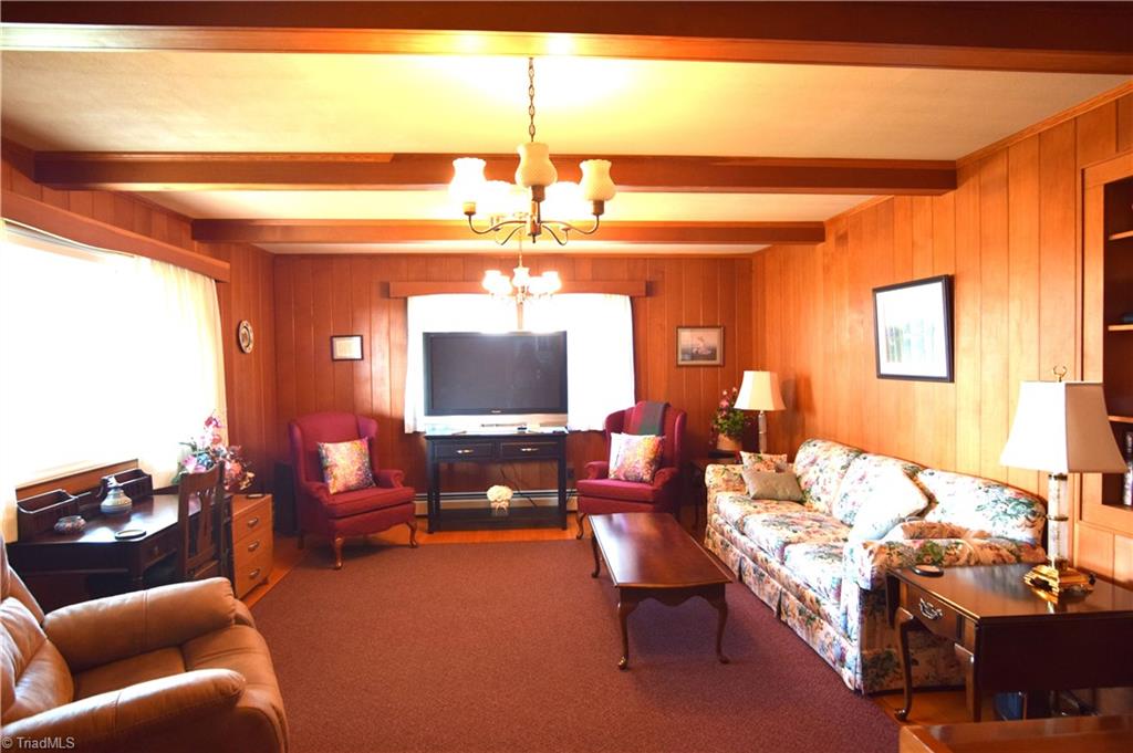 703 Twin Oaks Road Elkin, NC 28621 - Photo 18 of 33