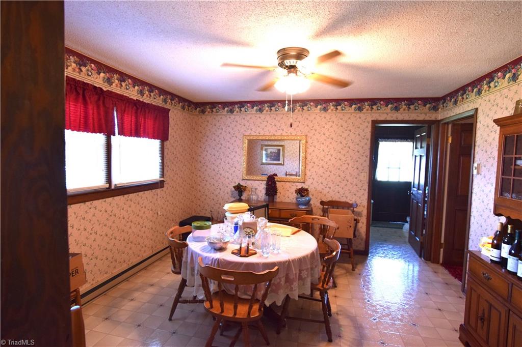 703 Twin Oaks Road Elkin, NC 28621 - Photo 21 of 33