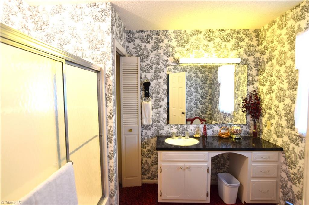 703 Twin Oaks Road Elkin, NC 28621 - Photo 27 of 33