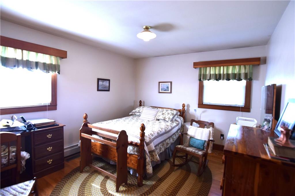 703 Twin Oaks Road Elkin, NC 28621 - Photo 29 of 33