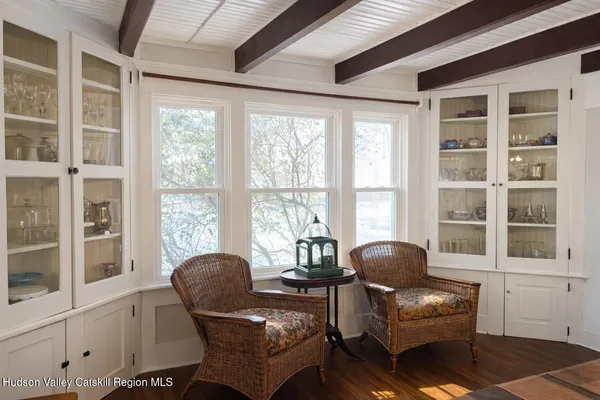 $840,000 | 30 Old Post Road North, Red Hook, NY 12571