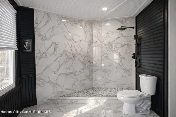 $840,000 | 30 Old Post Road North, Red Hook, NY 12571