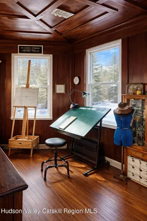 $840,000 | 30 Old Post Road North, Red Hook, NY 12571