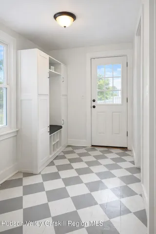 $859,000 | 30 Old Post Road North, Red Hook, NY 12571