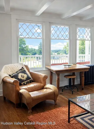 $840,000 | 30 Old Post Road North, Red Hook, NY 12571