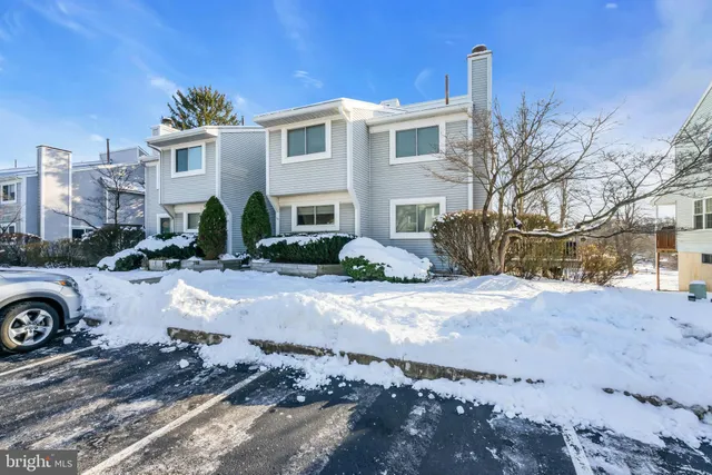 $2,950 | 14 Greenridge Circle, Newtown, PA 18940