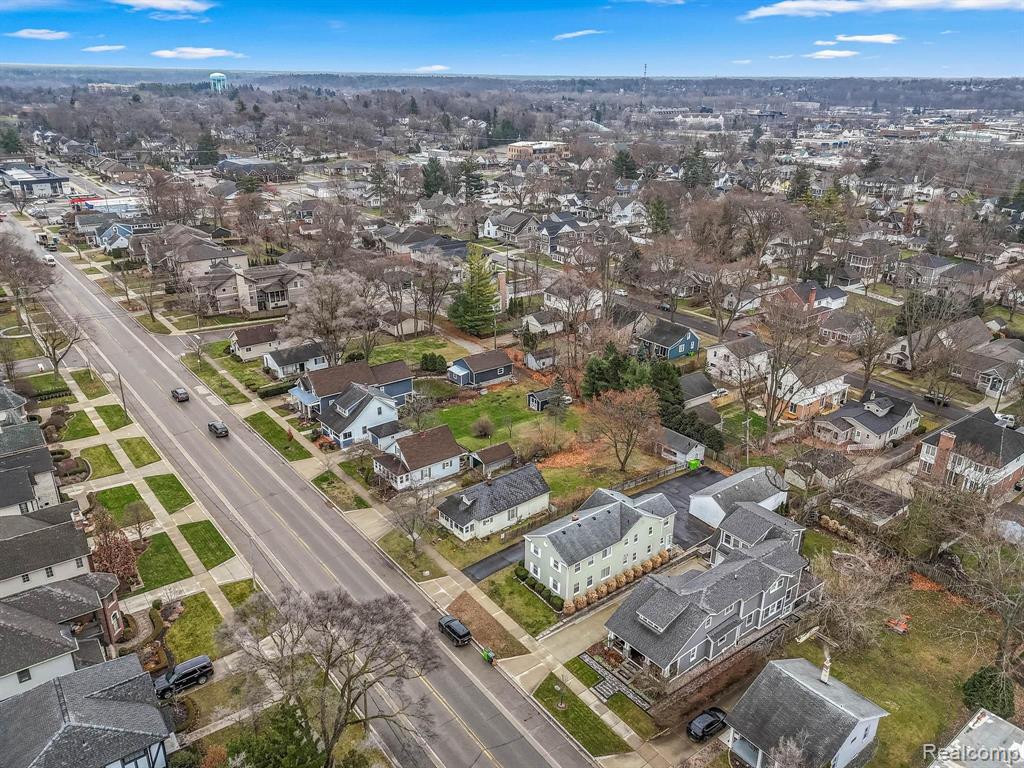 333 Woodward Avenue Rochester, MI 48307 - Photo 47 of 51