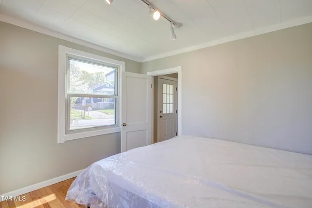 $269,000 | 301 Lynn Avenue, Kingsport, TN 37665