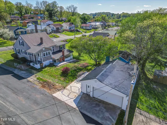 $269,000 | 301 Lynn Avenue, Kingsport, TN 37665