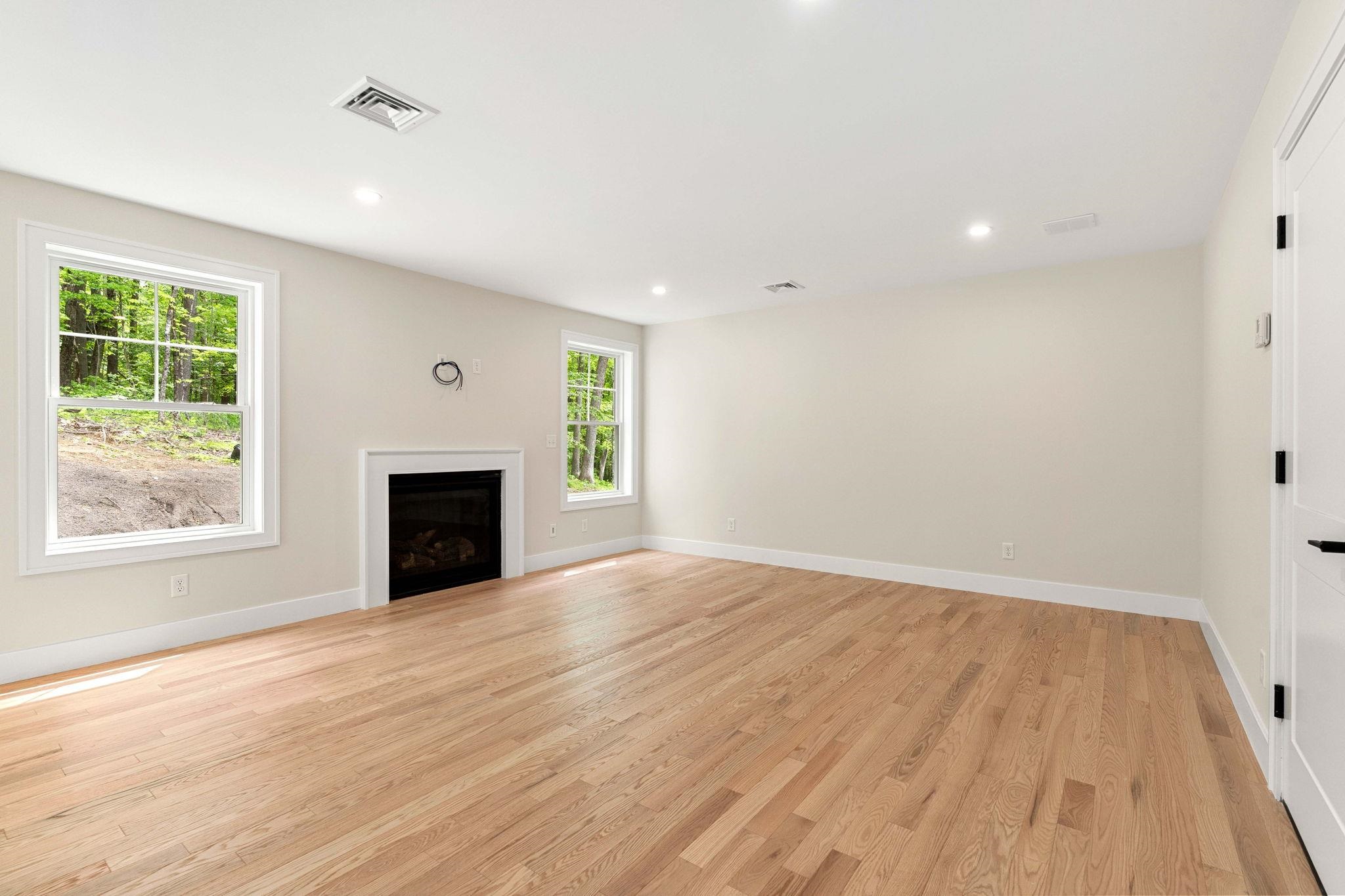 21 Speare Road, Unit A Hudson, NH 03051 - Photo 21 of 52