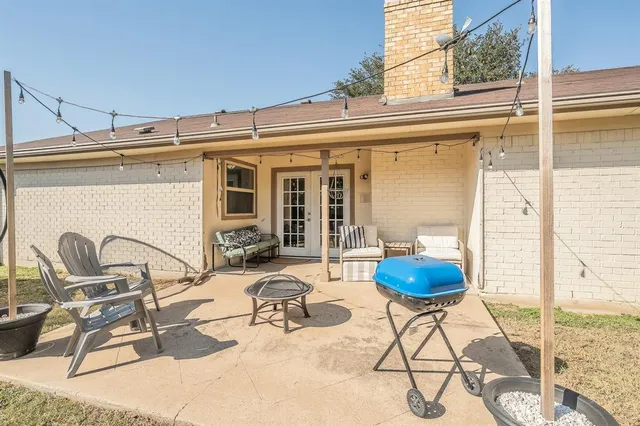 $322,500 | 4108 Longleaf Lane, Fort Worth, TX 76137