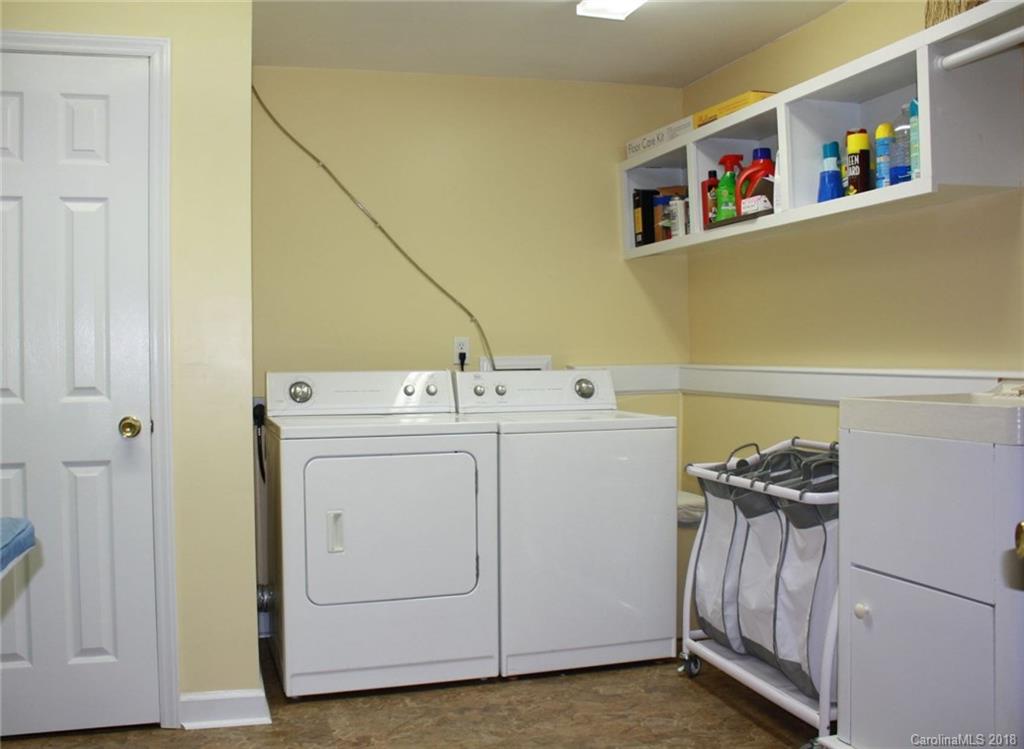 7214 Ridge Lane Road Charlotte, NC 28262 - Photo 22 of 36 Gallery Image 22