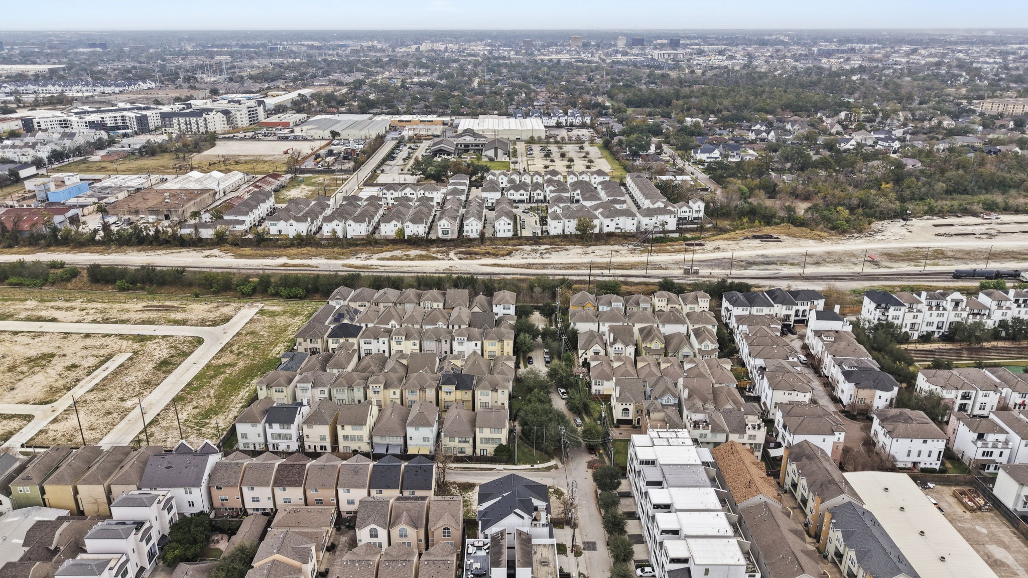 5807 Katy Street Houston, TX 77007 - Photo 26 of 37 an aerial view of multiple house