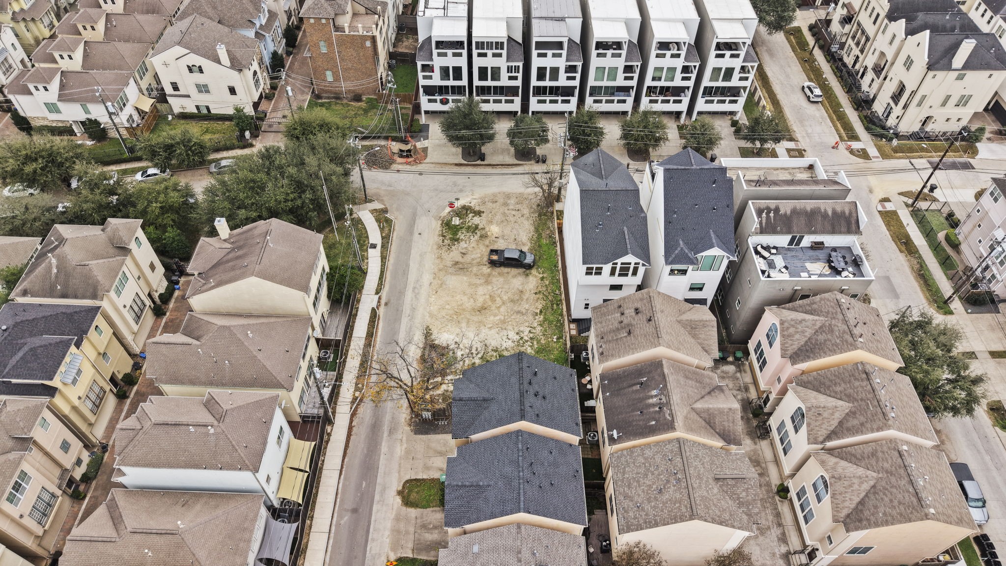 5807 Katy Street Houston, TX 77007 - Photo 32 of 37 an aerial view of a house with outdoor space and seating area