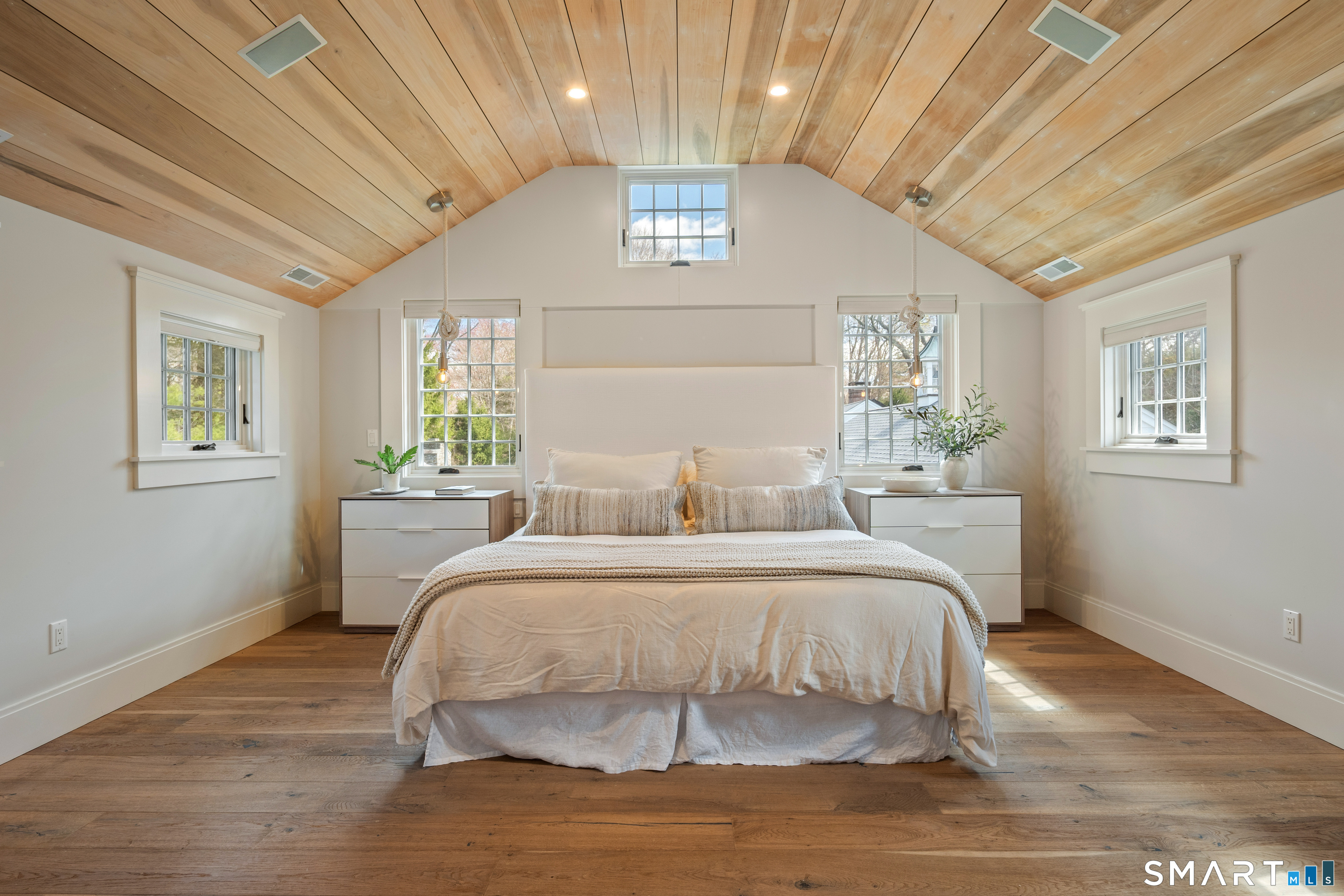 234 Brookside Road Darien, CT 06820 - Photo 19 of 42