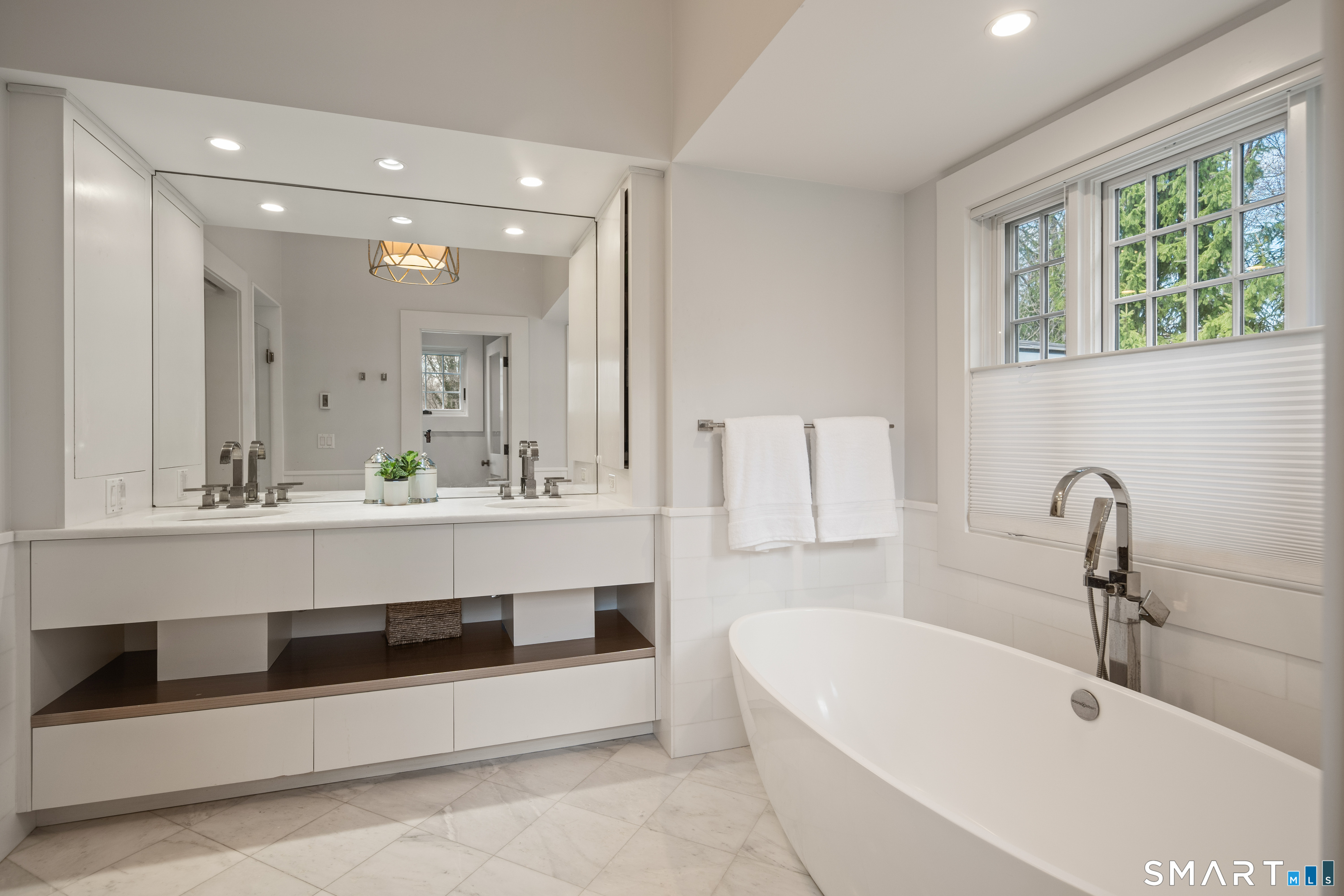 234 Brookside Road Darien, CT 06820 - Photo 20 of 42