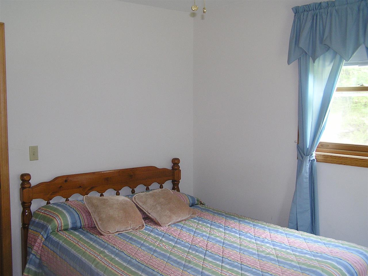 182 Camp Road Peacham, VT 05658 - Photo 12 of 18 Gallery Image 12