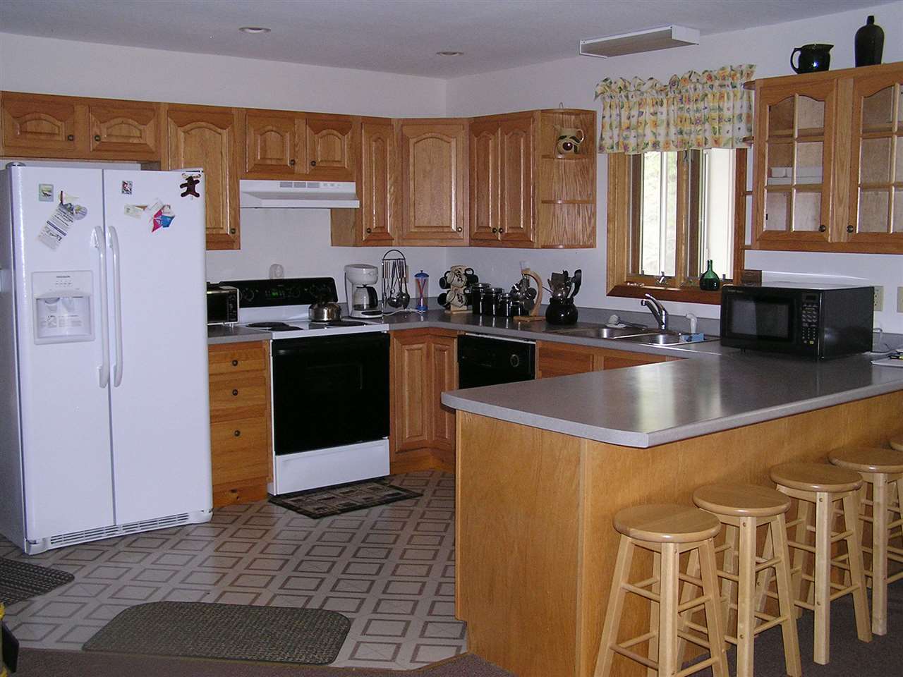 182 Camp Road Peacham, VT 05658 - Photo 3 of 18 Gallery Image 3