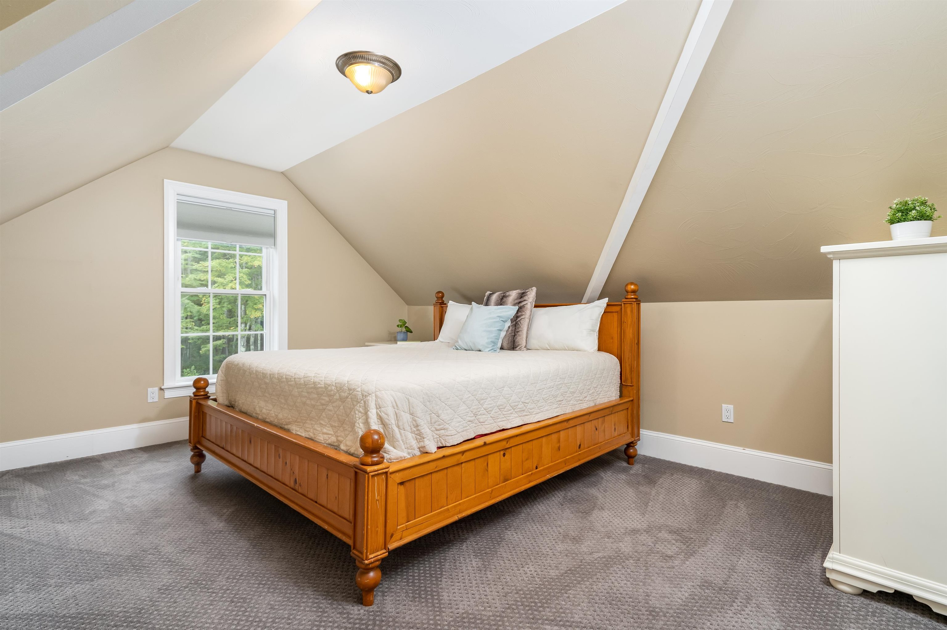 268 Mountain Road Concord, NH 03301 - Photo 22 of 40