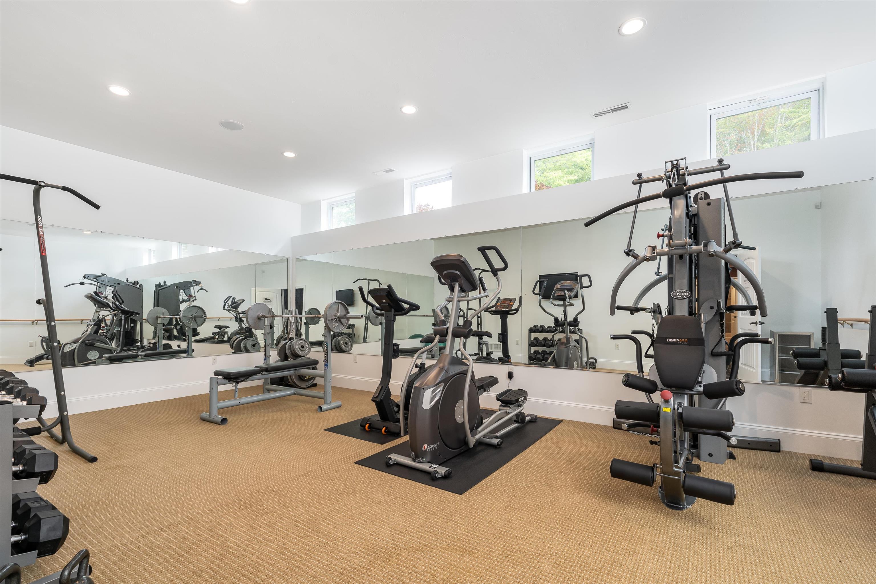 268 Mountain Road Concord, NH 03301 - Photo 30 of 40