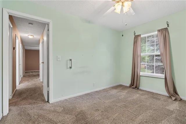 $260,000 | 602 North Westview Drive, Richmond, MO 64085